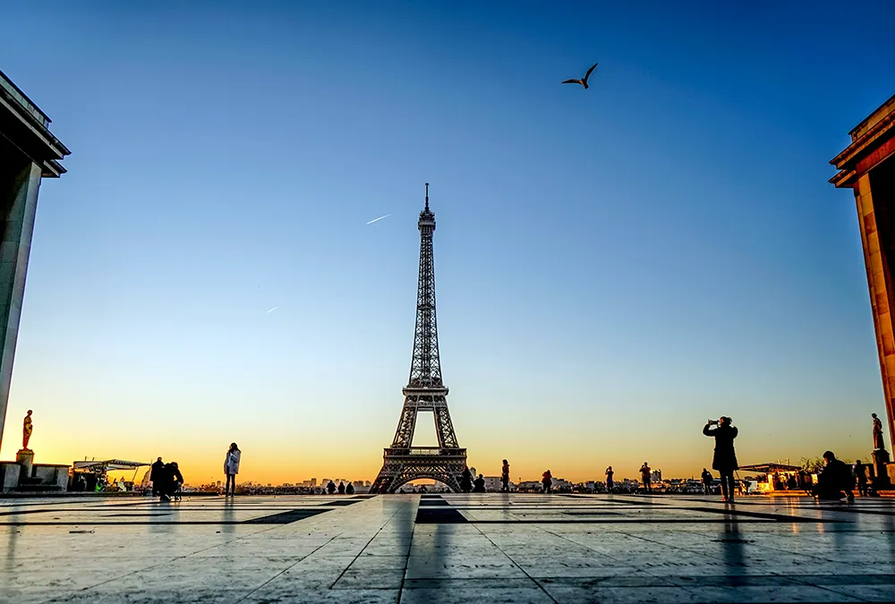 Het Palais de Chaillot bij Trocadéro en het prachtige plein eromheen.